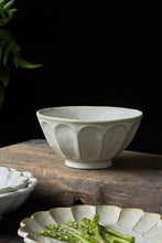 Load image into Gallery viewer, Gohobi Handmade Japanese Style Pear Blossom Stoneware Pasta Bowl Plate