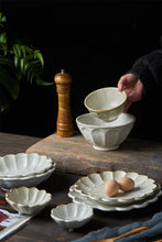Load image into Gallery viewer, Gohobi Handmade Japanese Style Pear Blossom Stoneware Pasta Bowl Plate