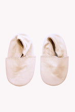 Load image into Gallery viewer, Handmade Moroccan Leather Baby Slippers