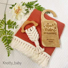 Load image into Gallery viewer, Teether toy, Cloud, Macrame teether, Natural teether